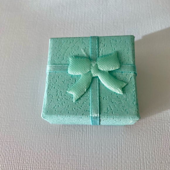 Mermaid Tail Earrings - Picture 2 of 3